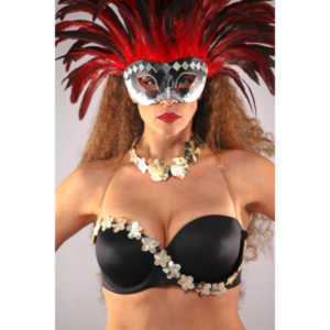 What a blast to get to shoot with a gorgeous Tahitian Dancer.  Ne-Ne was looking for shots to use to promote herself, and I got an opportunity to shoot something truly beautiful and interesting.